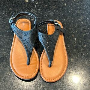 Women’s Arizona Sandals size 6.5 worn once